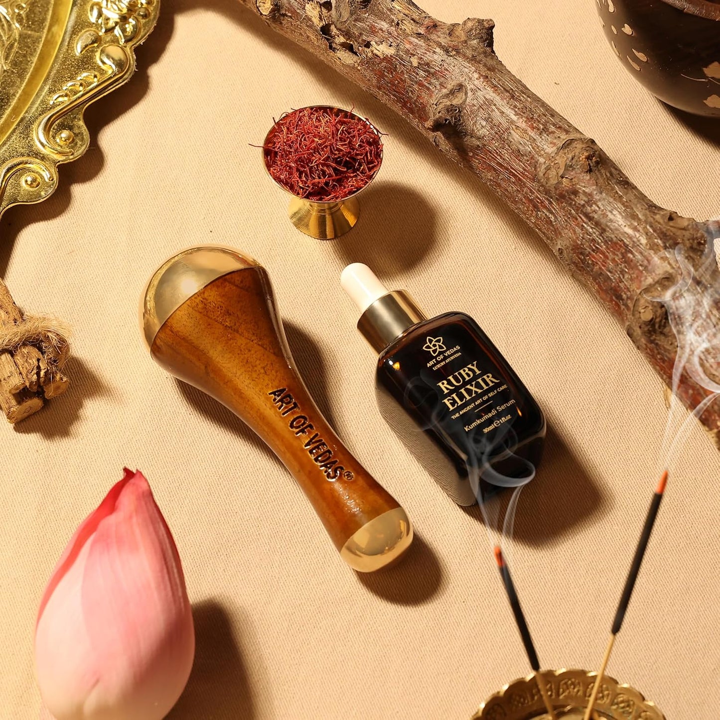 Ruby Elixir – Kumkumadi Serum 30ML – Ayurvedisches Gesichtsöl Mit Safran Für Anti-Aging, Kumkumadi Öl Für Gesichtspflege, Feuchtigkeitsspendendes Serum, Ayurveda Öl Für Strahlende Haut