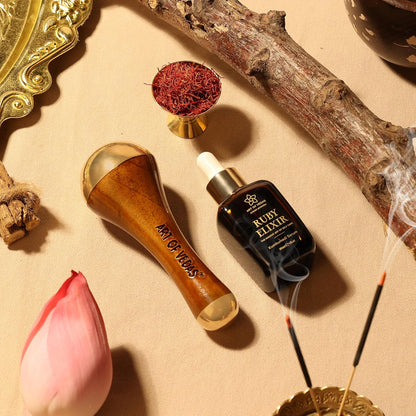 Ruby Elixir – Kumkumadi Serum 30ML – Ayurvedisches Gesichtsöl Mit Safran Für Anti-Aging, Kumkumadi Öl Für Gesichtspflege, Feuchtigkeitsspendendes Serum, Ayurveda Öl Für Strahlende Haut